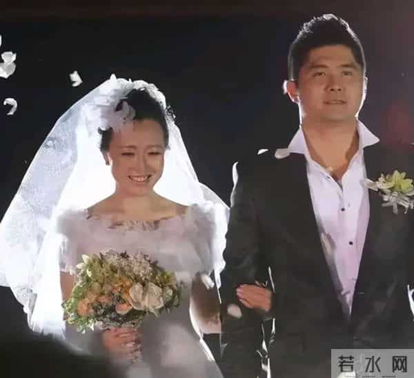 再多钱有什么用?潘长江女儿如今的现状,给所有父母提了个醒