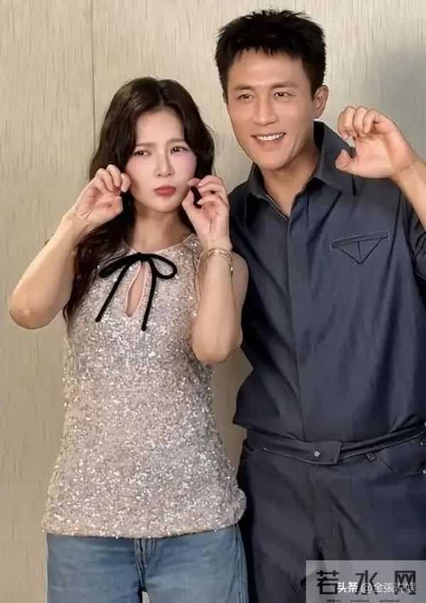 王灿晒胖了16斤自拍照!肚子赘肉藏不住,杜淳忙帮搭配衣服好奢华