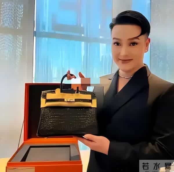 人民日报锐评劣迹网红复出，只字未提郑爽，却句句戳郑爽心窝