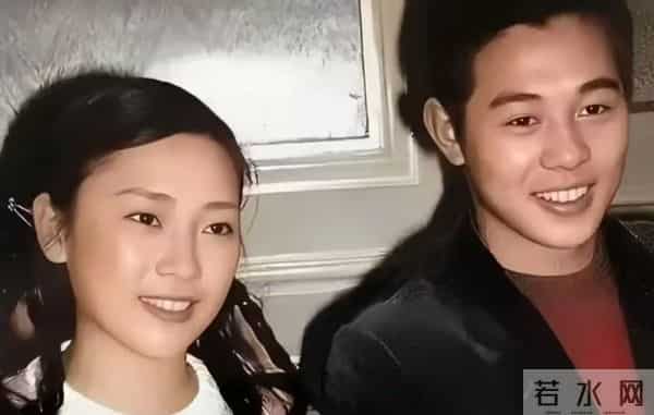 李连杰四个女儿，命运差距大，大女儿36岁还未婚，利智女儿上哈佛