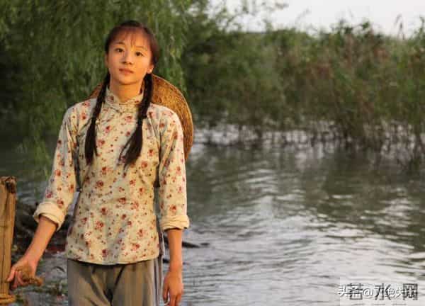 她是薛之谦、胡彦斌得不到的女人，闪婚平平无奇的陈龙，她凭什么