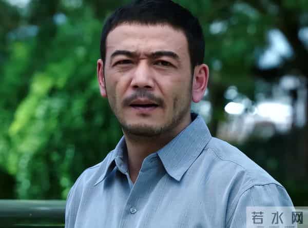 不顾央视警告顶风作案，与刘涛传出绯闻的杨烁，下场怪不了别人