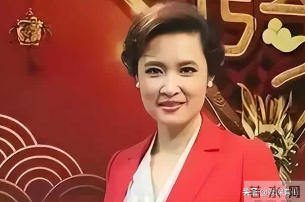 央视著名主持人桑晨，原来是这位大明星的后代，难怪长得这么好看