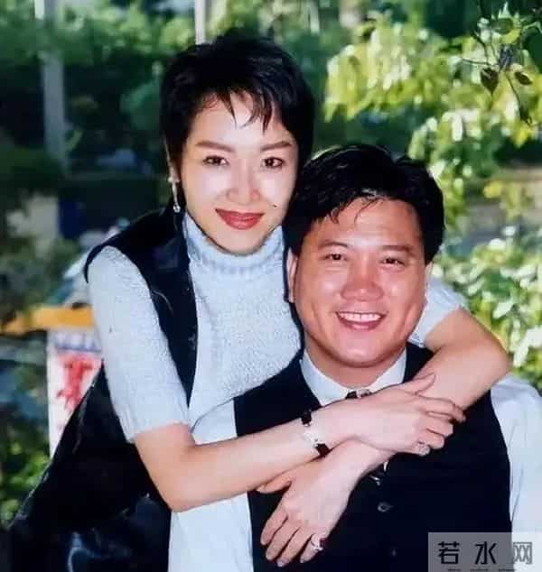 万梓良也没想到,年仅22岁的儿子开始为他争光,音乐比赛惊艳全场