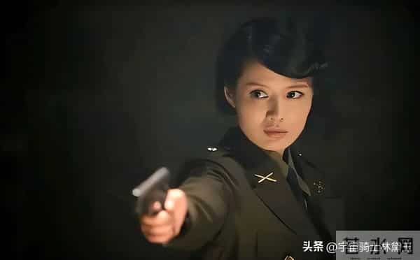 程愫49岁了,但我不嫌弃,她愿嫁,我必娶,身材好 五官好 演技好