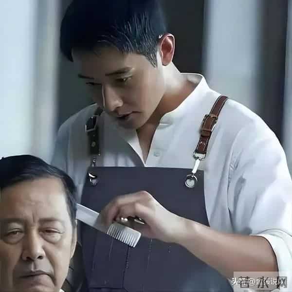 婚变传闻不到半月,罗晋近照曝光形象大变,恶心的一幕却发生了