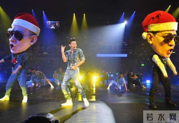 47岁尖嘴猴腮暴瘦脱相的吴建豪，终走上大S老路，给内娱提了个醒