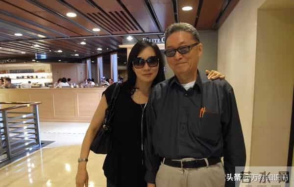 1992年，李敖与王小屯新婚留影，两人相差30岁，气质不输胡因梦