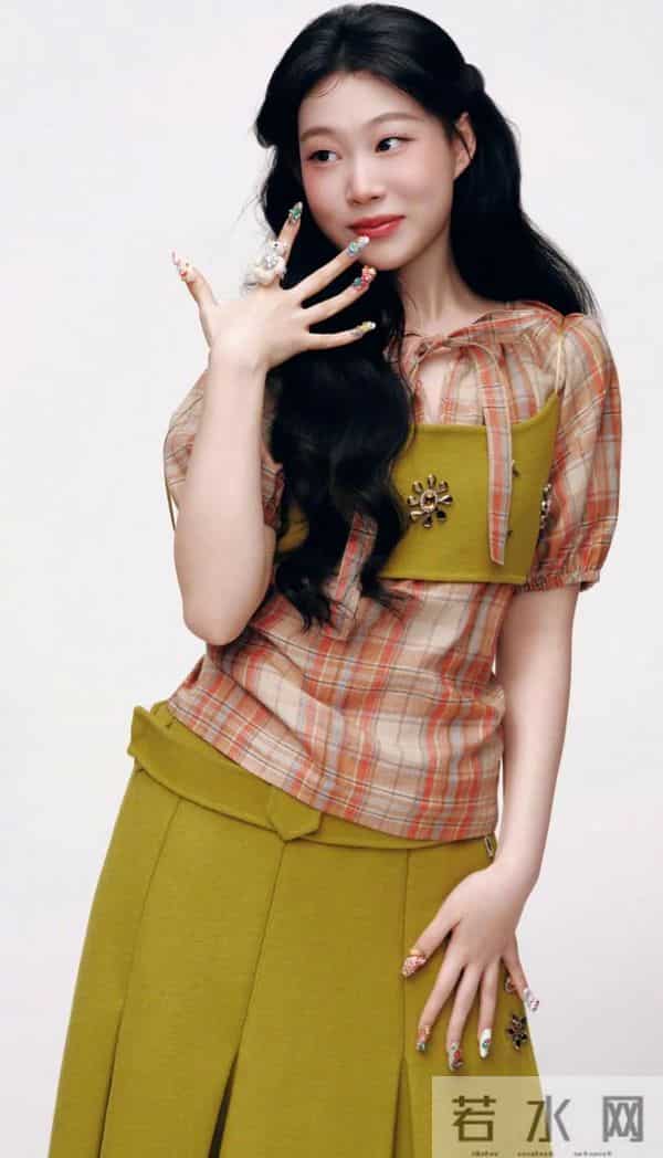 说实话，小沈阳女儿“沈佳润”的颜值，在内娱算什么水平？