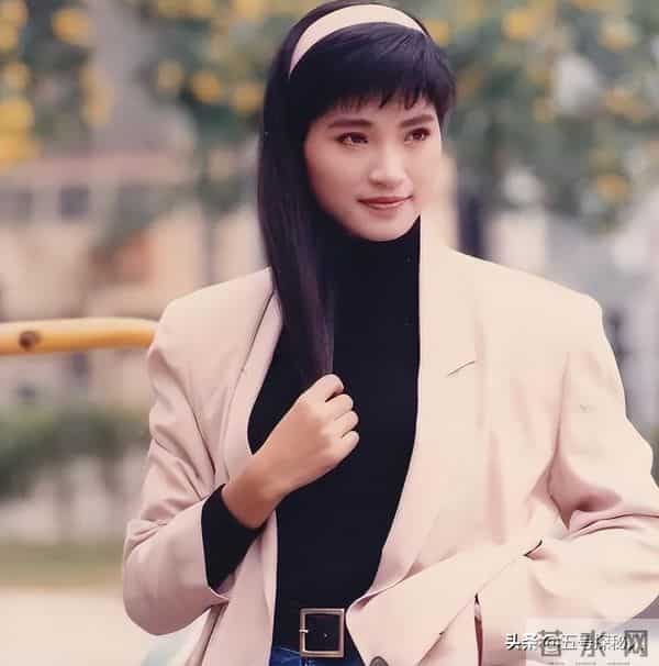 她58岁仍是干净之身,至今没谈过恋爱,除非是最爱不然不会献身