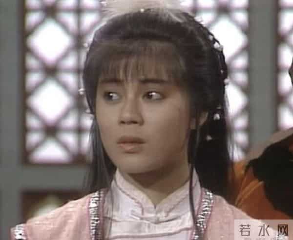 60岁TVB艺人向遇难者献花,情绪激动哭不停,陈淑兰在杭州做法事