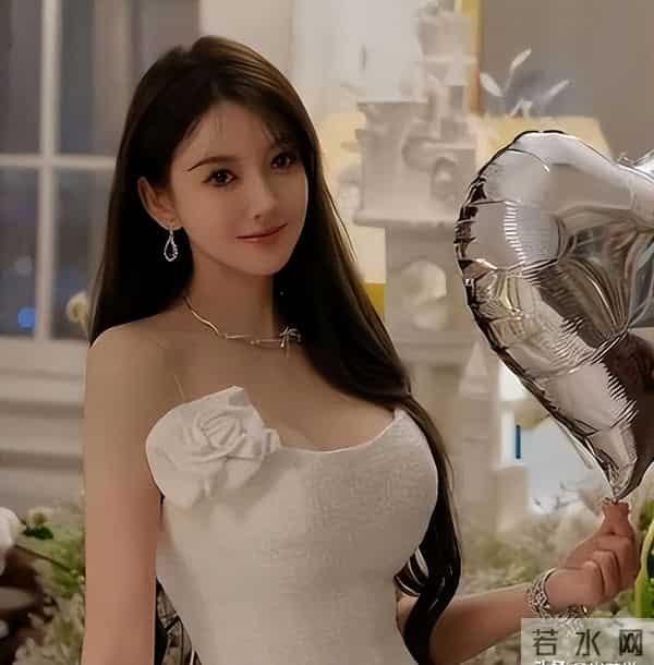 聪明反被聪明误，分手1年，叶珂至今不知道，为何她入不了黄家门