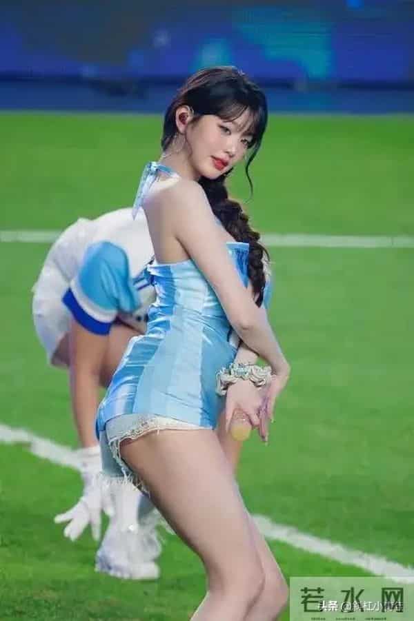 张元英的“身材神话”:完美背后的争议漩涡