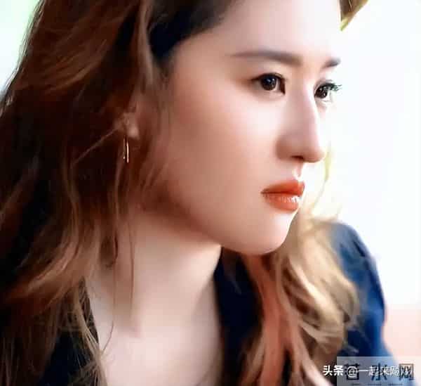 刘亦菲的美,清冷仙气,美得人不敢靠近