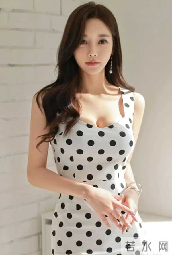 韩国美女模特孙允珠051