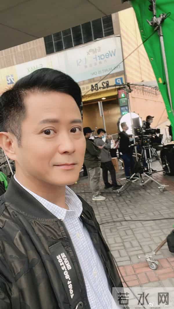 甜蜜！TVB知名绿叶晒夫妻合照庆祝结婚周年，离巢后定居内地