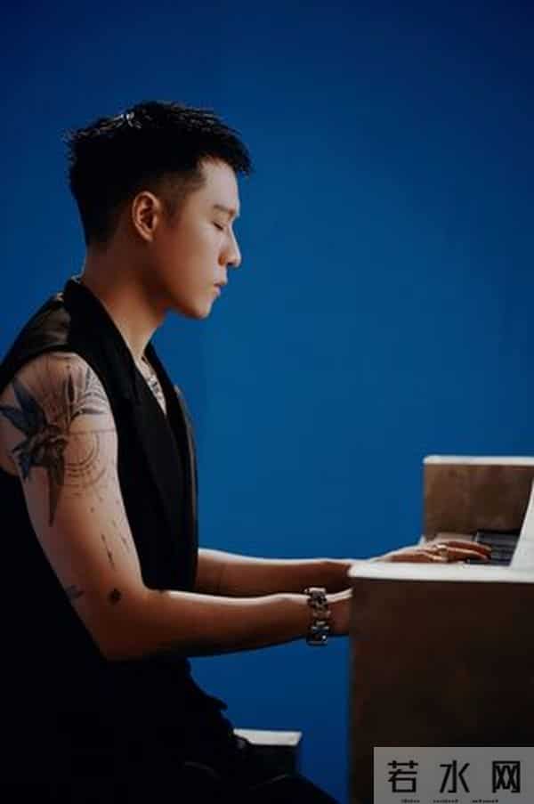 周汤豪突公开婚纱照！　对象曝光竟是泰国「初恋脸女神」