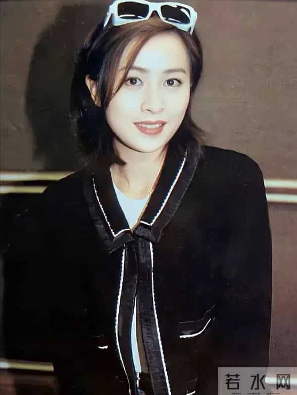 难怪梁朝伟说刘嘉玲没得奖是因太漂亮，当年的她漂亮到秒了张柏芝