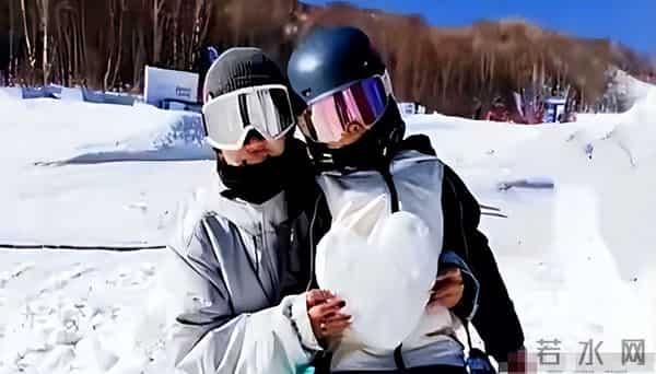 一步错步步错，看了谢霆锋对张柏芝的评价，才发现他们曾爱的很深