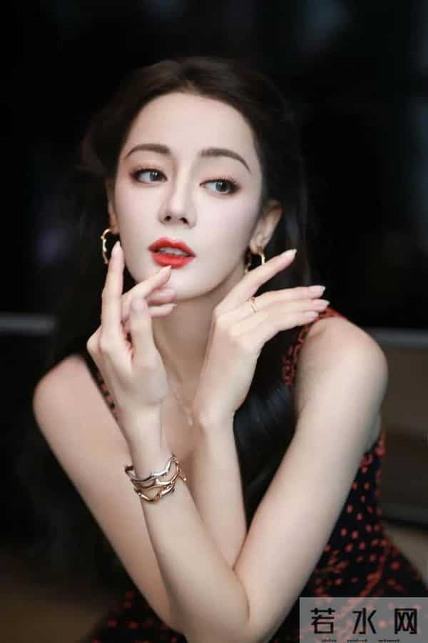 老外眼中的中国十大美女!审美大反转,谭松韵登顶,迪丽热巴逆袭