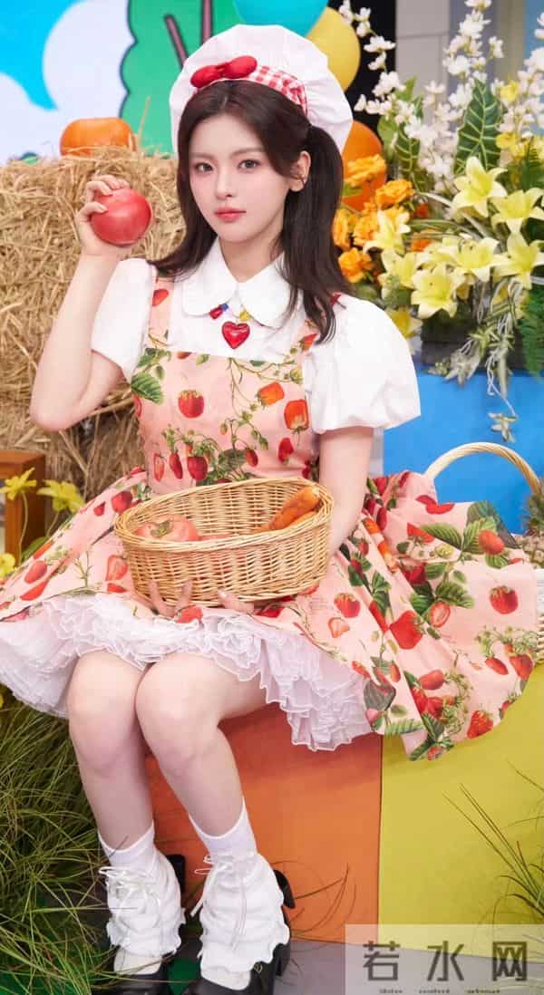 杨超越，清纯初恋感女神，好甜好美啊！