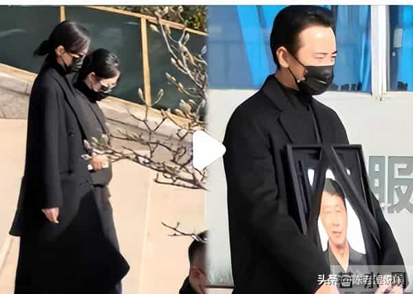 夫妻就是同林鸟，看到罗晋唐嫣并肩前行，才知什么是恩爱夫妻