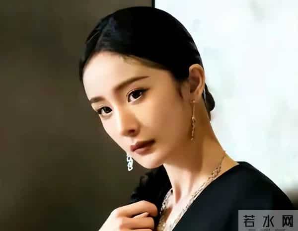 刘恺威也没想到,杨幂会因香港火灾后的一特殊举动,实现口碑暴涨