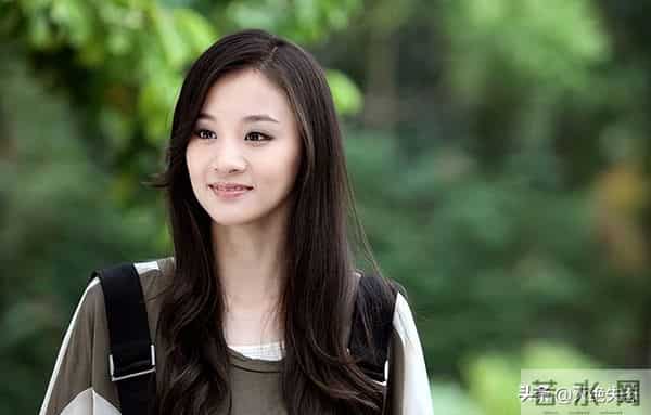 她是薛之谦、胡彦斌得不到的女人，闪婚平平无奇的陈龙，她凭什么