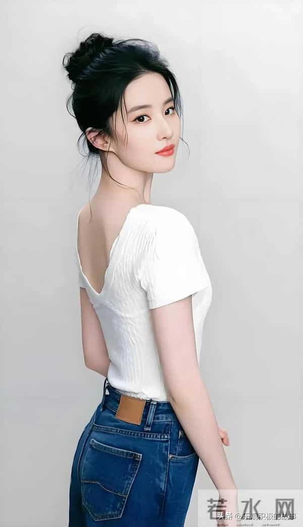刘亦菲|早期紧身牛仔裤写真