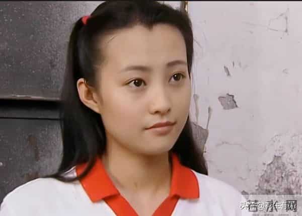 看到郝蕾的“心口不一”,才知她爱过的邓超李光洁,为何都会离开