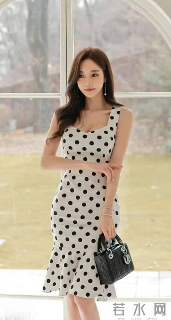 韩国美女模特孙允珠051