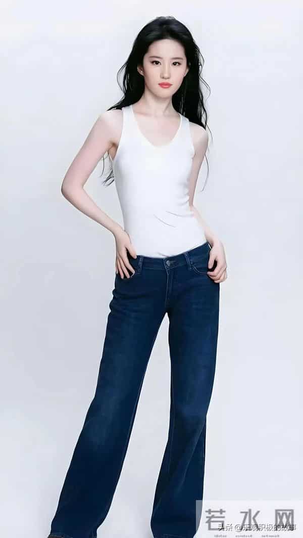 刘亦菲|早期紧身牛仔裤写真