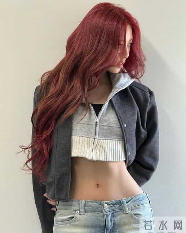 申有娜，极品蚂蚁腰