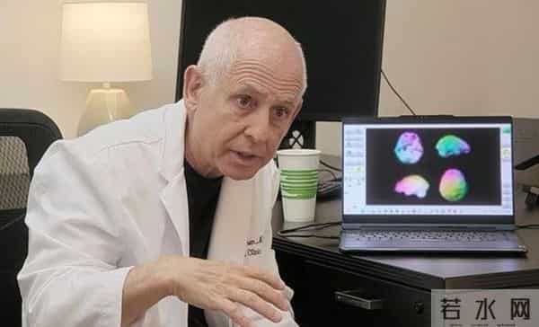 金·卡戴珊称大脑存在“空洞”,被指向不知情的美国人推销脑芯片