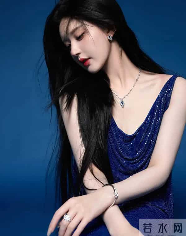 赵露思的“希腊脚”火了:藏在甜妹气质下的古典“野心”~