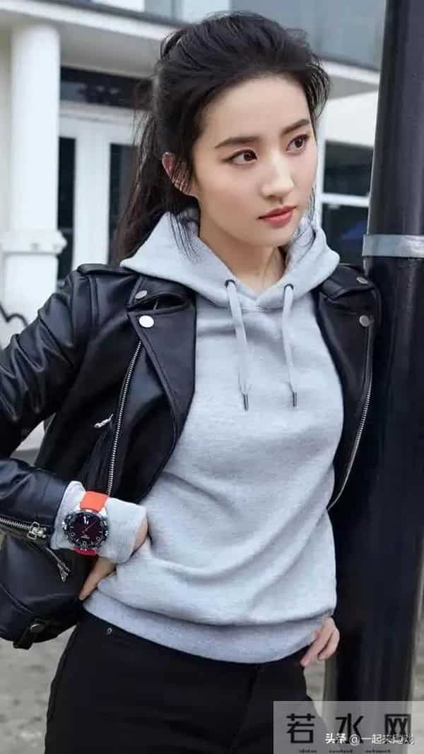 刘亦菲的美,清冷仙气,美得人不敢靠近