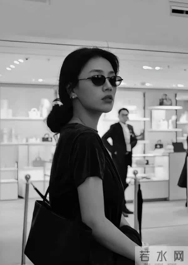 马思纯瘦身逆袭!半年甩肉五十斤，你觉得她是不是重回颜值巅峰