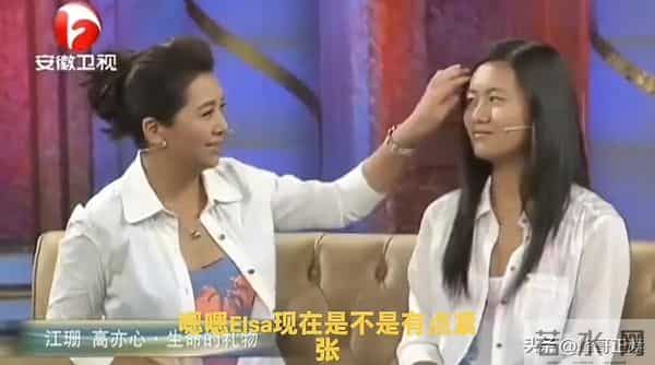 美人迟暮！看见57岁江珊现状才知道，原来一代女神也能优雅老去