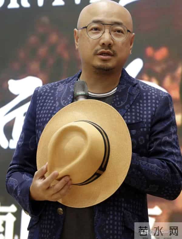 53岁徐峥没有想到 因为母校上戏理发阿姨的一句喊话 实现了口碑暴增