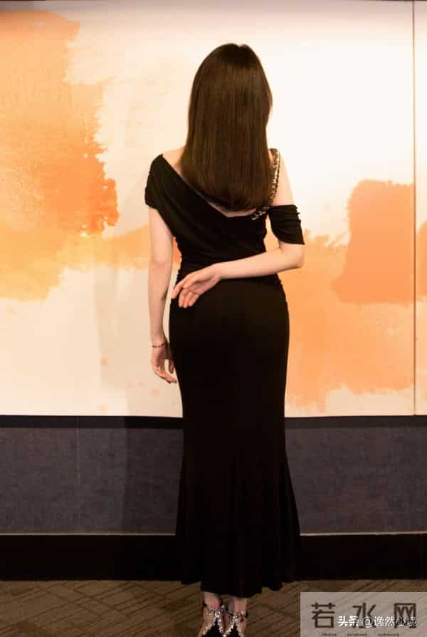 倪妮黑裙红唇 ‖ 慵懒氛围感太戳人