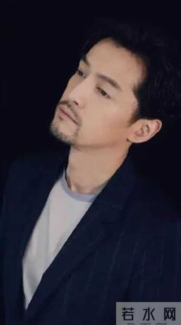 再多钱有什么用?43岁身价过亿的胡歌,还是难弥补对两岁女儿亏欠