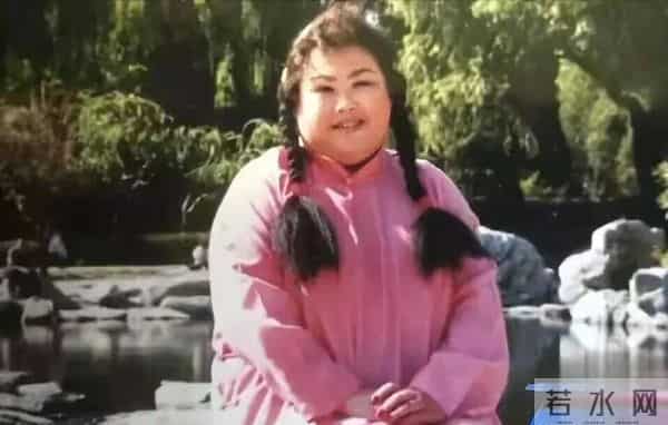 “扇巴掌富婆”董立范已去世五年？墓碑曝光，死因被扒，年仅56岁