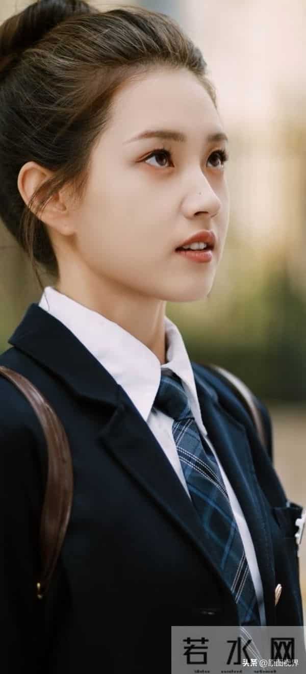 荆棘花开——郭宇欣时尚写真大图