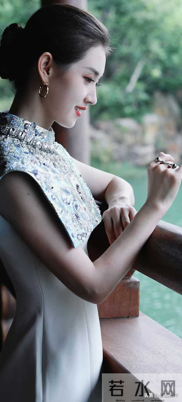 荆棘花开——郭宇欣时尚写真大图