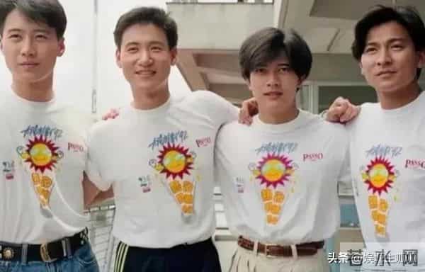 众星不捐款遭审判，贾玲热巴路人缘下滑、刘德华周润发得到原谅