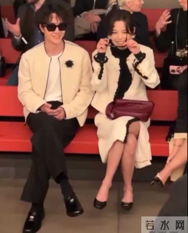 香奈儿大秀,辛芷蕾王一博同台看秀像姐弟,权志龙姨化穿搭辣眼睛