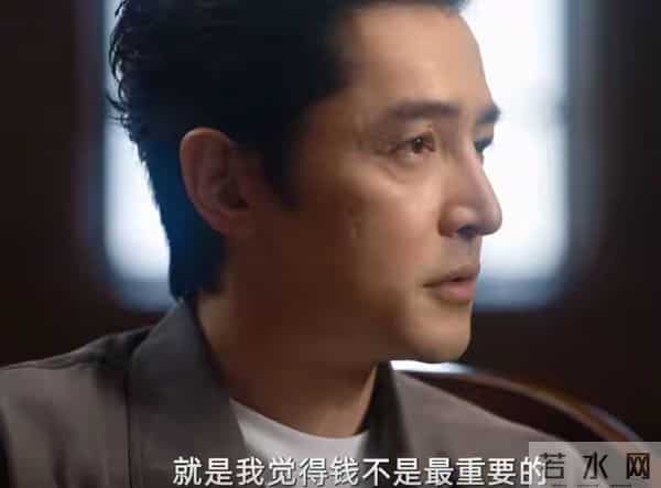 胡歌自曝二胎后偏心女儿！喊妻子她妈妈，43岁的他藏着最真的幸福