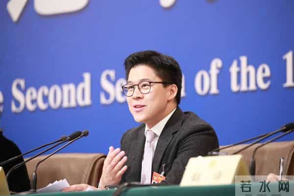 郭晶晶也没想到，霍启刚会因香港火灾后的这一举动，实现口碑暴增