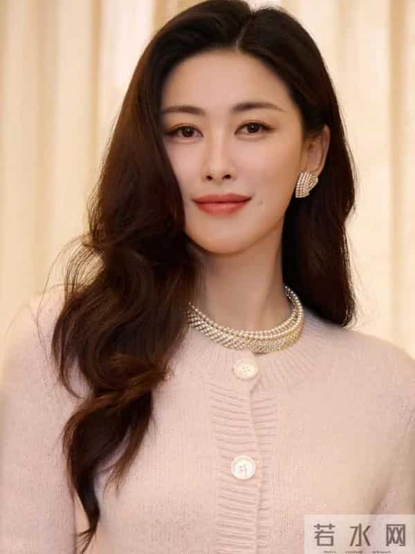 这一次，“下嫁”的残酷现实，在40岁朱珠身上展现得淋漓尽致