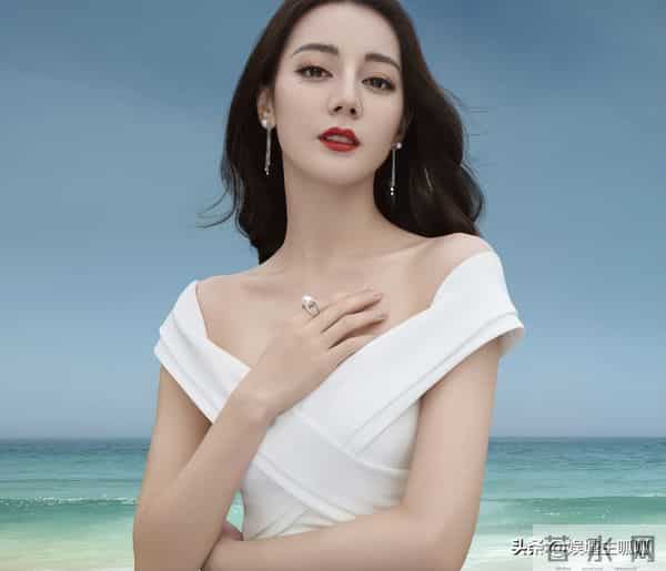 众星不捐款遭审判，贾玲热巴路人缘下滑、刘德华周润发得到原谅